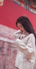 美女明星鞠婧祎拥抱大自然小清新风格手机壁纸