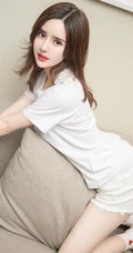 气质模特女生马乐乐百变风格服饰写真图片，有颜有肤有身材
