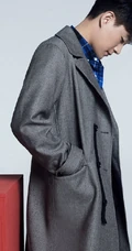 佟大为化身魅力沉稳型男，着多套时尚秋冬服饰写真大片