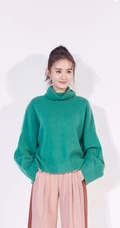 郑合惠子绿衣粉裤丸子头高清写真，可甜可杀的郑合惠子