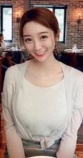 韩国气质女生朴有珍气质短裤系列写真，生活照片图集一