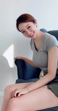 韩国气质女生朴有珍气质短裤系列写真，生活照片图集一