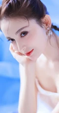 新疆美女明星古力娜扎浓妆私房 高清近照写真壁纸