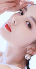 新疆美女明星古力娜扎浓妆私房 高清近照写真壁纸