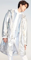帅气男星Mike灰色夹克耍酷poss手机桌面