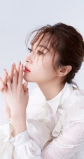 美女胡冰卿丸子头网格透气褶子长裙写真壁纸 看着好清纯