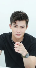 帅哥张铭恩个性随拍手机壁纸