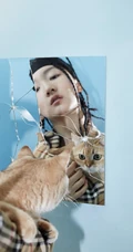 纯情女星周冬雨全新朋克小辫子造型手机壁纸 好抢眼