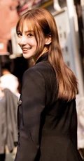 女星杨颖穿校服唯美清纯小女生风格手机壁纸