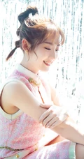 个性的马尾辫子造型的邢菲手机壁纸