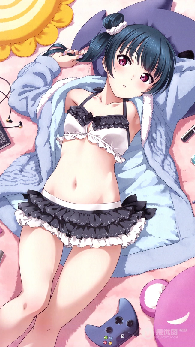 沙滩比基尼风格的动漫少女手机壁纸