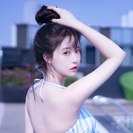 可爱的丸子头女生头像图片