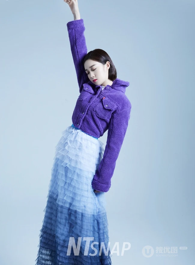 女生明李子璇时尚百变时装《NTsnap》杂志写真大片