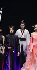 师铭泽国潮风黑衣造型 酷刷亮相盖娅传说时装周大秀图片