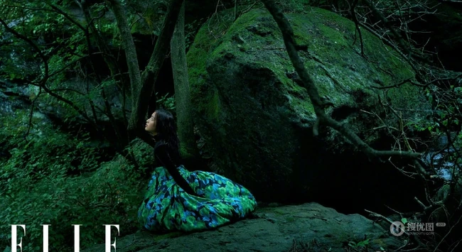 周也，邓恩熙，伊然个性非主流魔幻丛林主题《elle》杂志写真