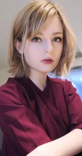 荷兰混血女生Ella Freya自拍，生活照，空灵气质的精灵系女孩