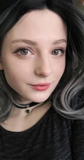 荷兰混血女生Ella Freya自拍，生活照，空灵气质的精灵系女孩