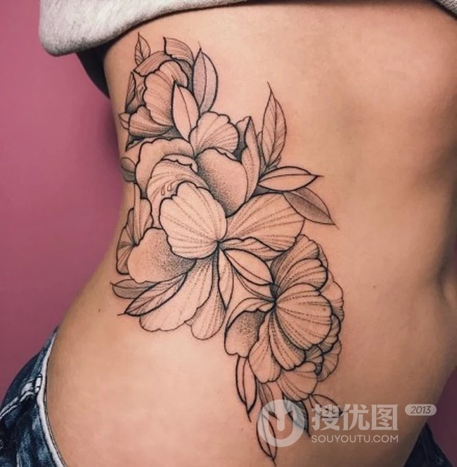 气质的腰部纹身，女生腰部花卉系列好看纹身图案欣赏 第2张