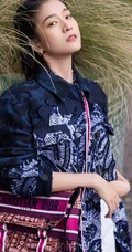 女明星张雪迎个性温婉唯美户外街拍写真