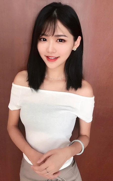新加坡女生赵雨晴清纯阳光写真，生活照图片