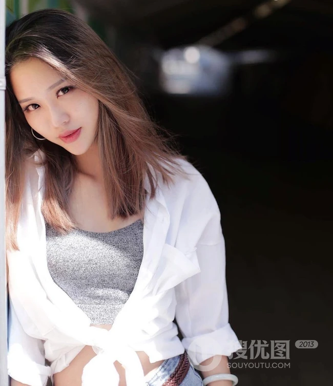 新加坡女生赵雨晴清纯阳光写真，生活照图片
