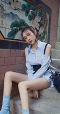 女生模特姚梦琪约会街拍写真日记，身材高挑，线条感修长