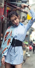 女生模特姚梦琪约会街拍写真日记，身材高挑，线条感修长