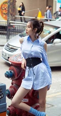 女生模特姚梦琪约会街拍写真日记，身材高挑，线条感修长