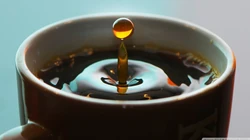 烧烤炉边上的静物咖啡杯等高清壁纸图片