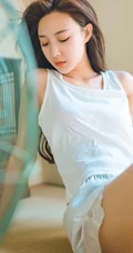 开始想念夏天，穿着清凉少女室内写真，满满怀旧色彩