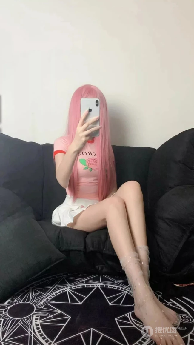性感丝袜，大长腿美女热门手机壁纸图片