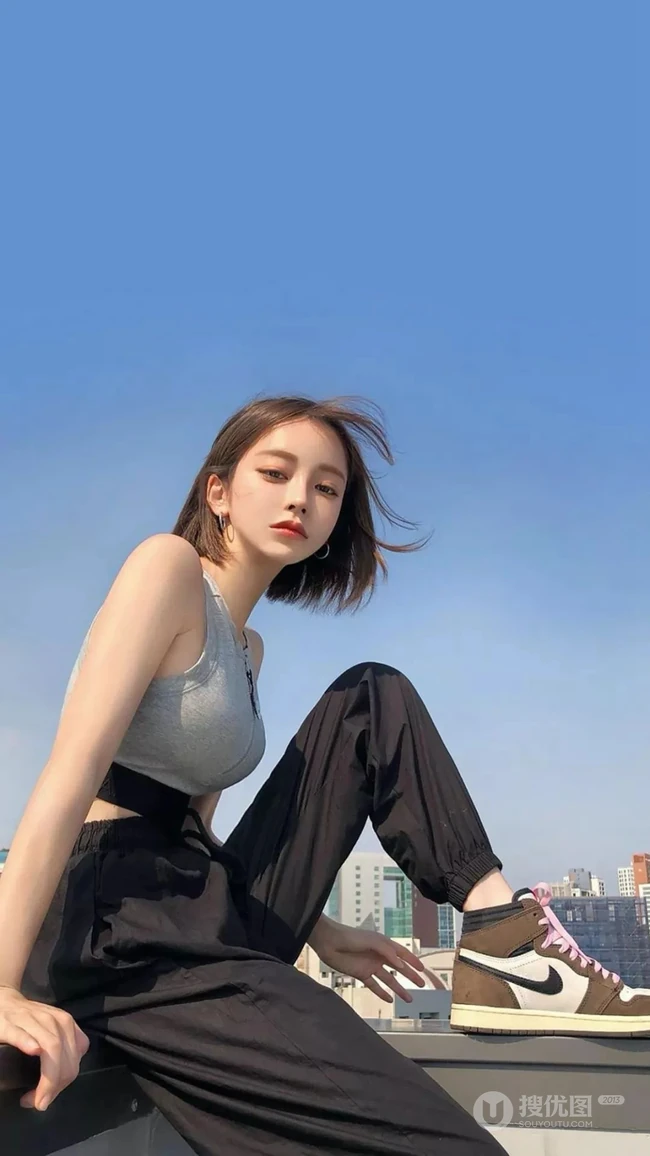 抖音热门性感美女的背景微信信息锁屏手机壁纸图片