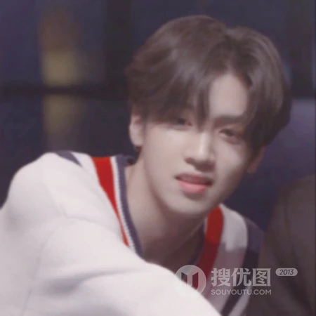 单眼皮帅哥头像，帅帅的男生唯美头像图片