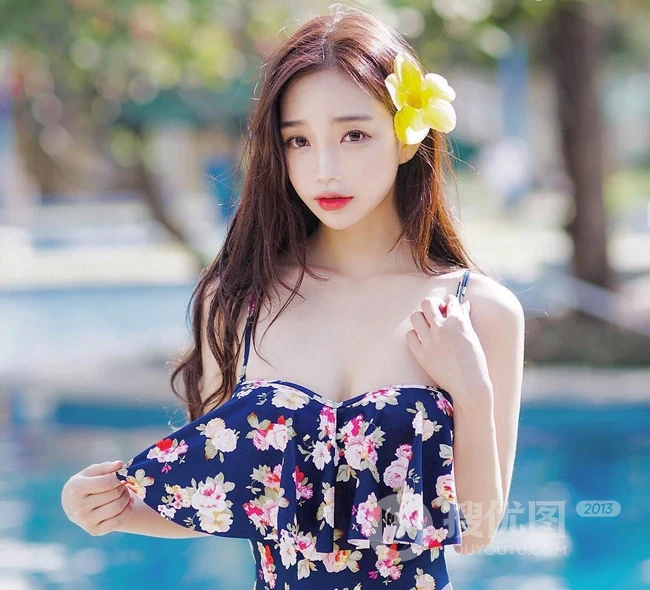 嘴唇很有特色的韩国女生金道妍气质自拍，写真，生活照图集