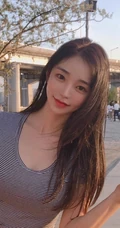 嘴唇很有特色的韩国女生金道妍气质自拍，写真，生活照图集