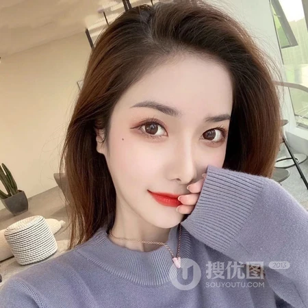 烟熏妆女生，酷酷的霸气女生微信头像图片