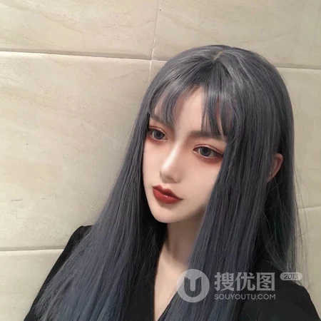 烟熏妆女生，酷酷的霸气女生微信头像图片