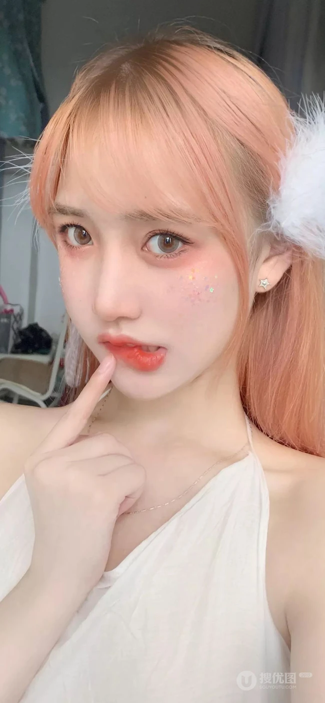 12月份网络最热门美女手机壁纸第四期