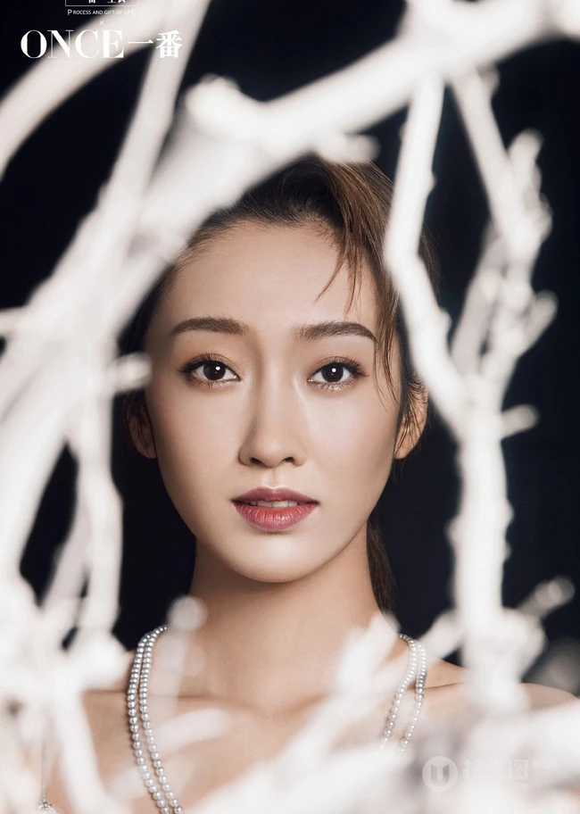 迎接白昼星辰，女明星宣璐个性酷美《一番》杂志写真图片