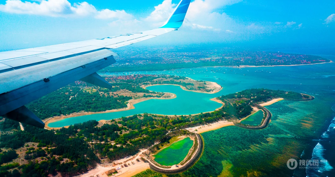 唯美的海边城市旅游圣地电脑壁纸