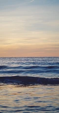 大浪淘沙，涌动的海浪高清手机壁纸