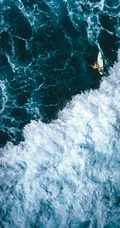 大浪淘沙，涌动的海浪高清手机壁纸