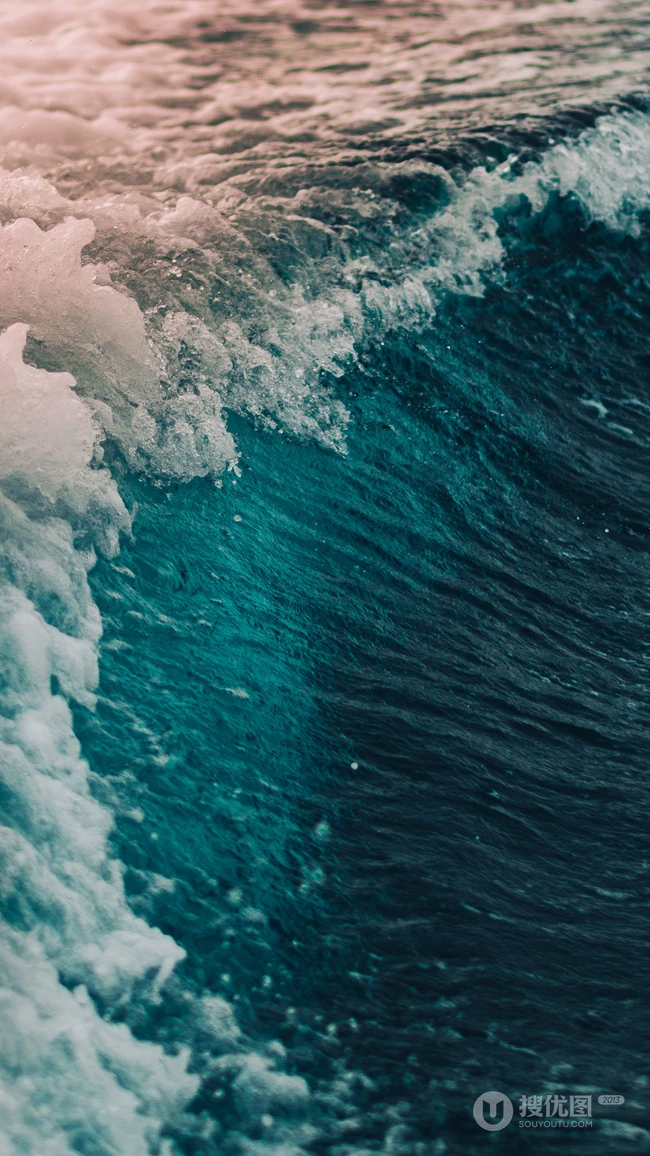 大浪淘沙，涌动的海浪高清手机壁纸