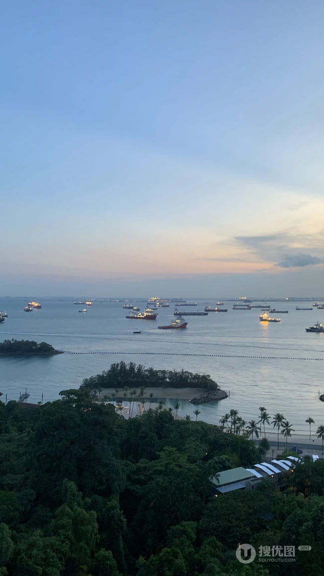 唯美的海上落日彩霞风景手机壁纸