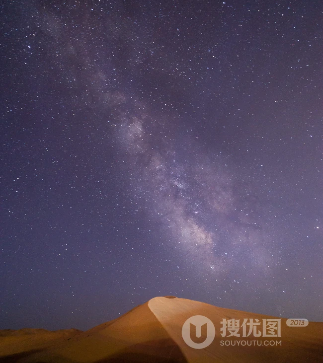 探索神秘的沙漠无人区，高清沙漠旅游手机壁纸图片