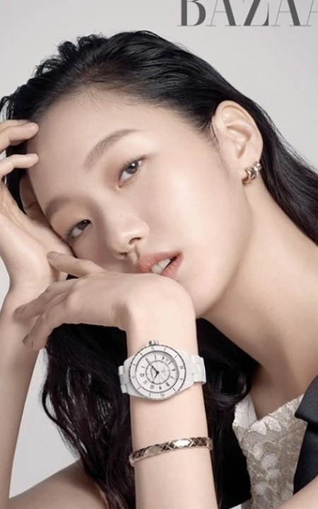 韩国女星金高银《BAZAAR》广告宣传杂志写真图片