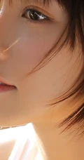 爱上你的笑容，齐刘海短发俏丽双眼皮少女室内写真图片
