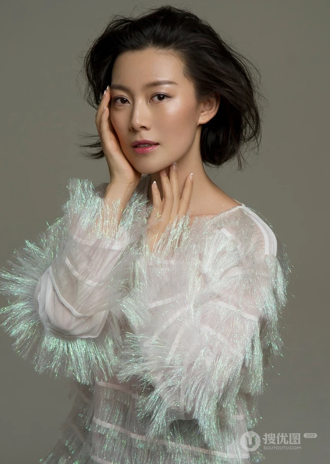 中国&ldquo;花腔精灵&rdquo;常思思荣登《BELLA》杂志气质图片