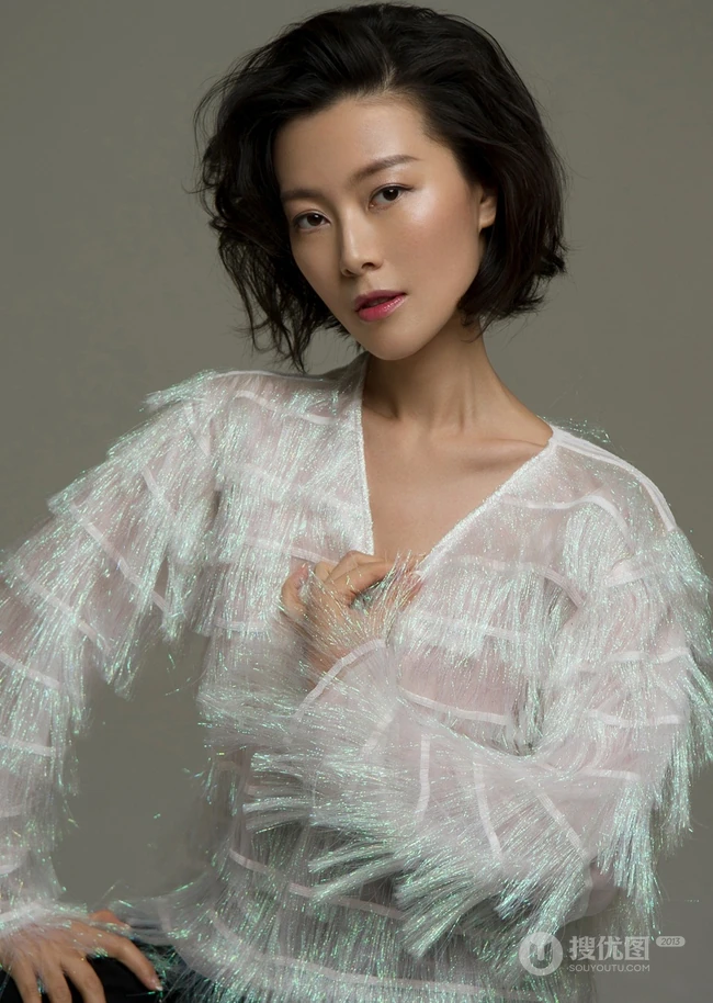 中国&ldquo;花腔精灵&rdquo;常思思荣登《BELLA》杂志气质图片