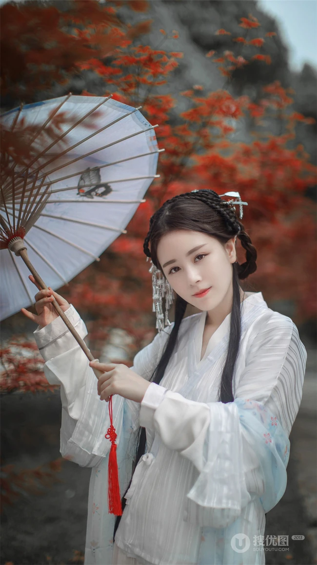 汉服古风小姐姐手打油纸伞唯美写真手机壁纸